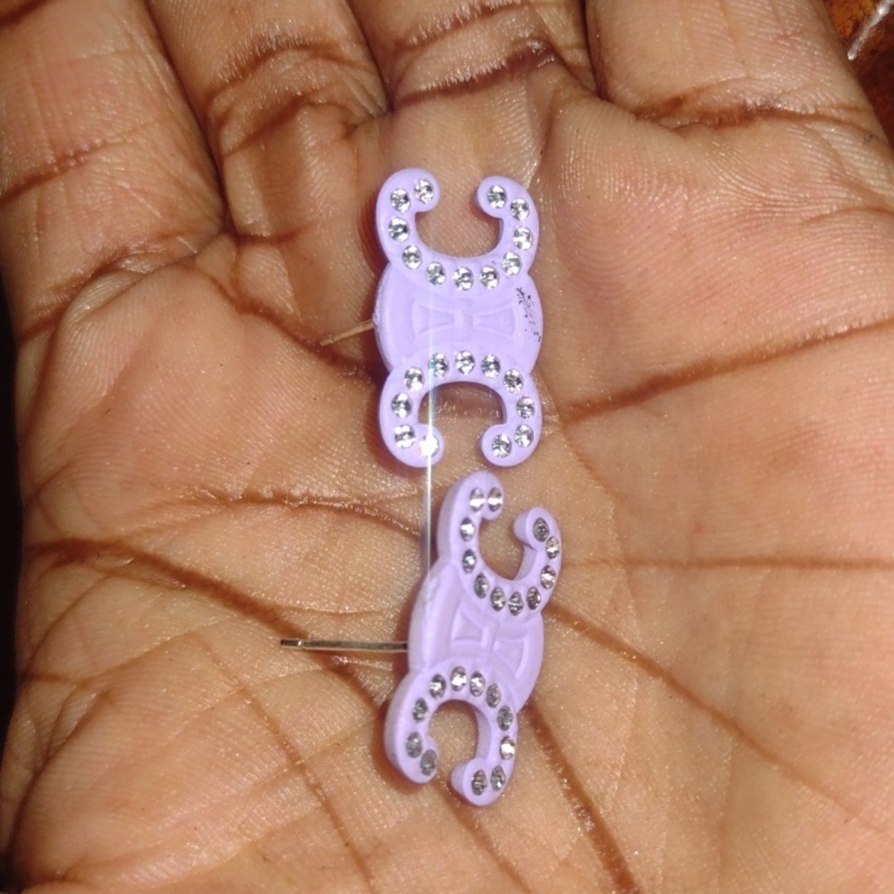 Interlock CC earrings - Picture 3 of 4